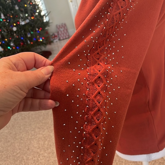 Milano LIV Rust Colored Top With Scattered Sequins. Large - Picture 3 of 7